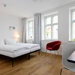 Hotel Einzigartig - Kleine Im Wasserviertel 3*