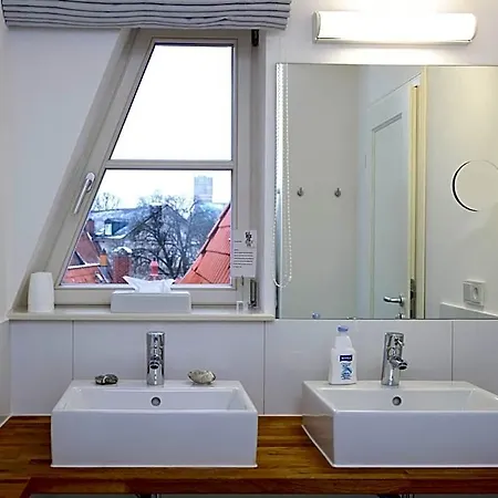 Einzigartig - Kleine Im Wasserviertel Hotel