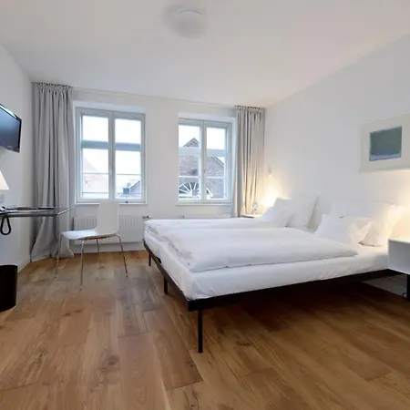 Hotel Einzigartig - Kleine Im Wasserviertel