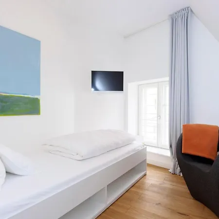 Einzigartig - Kleine Im Wasserviertel Hotel